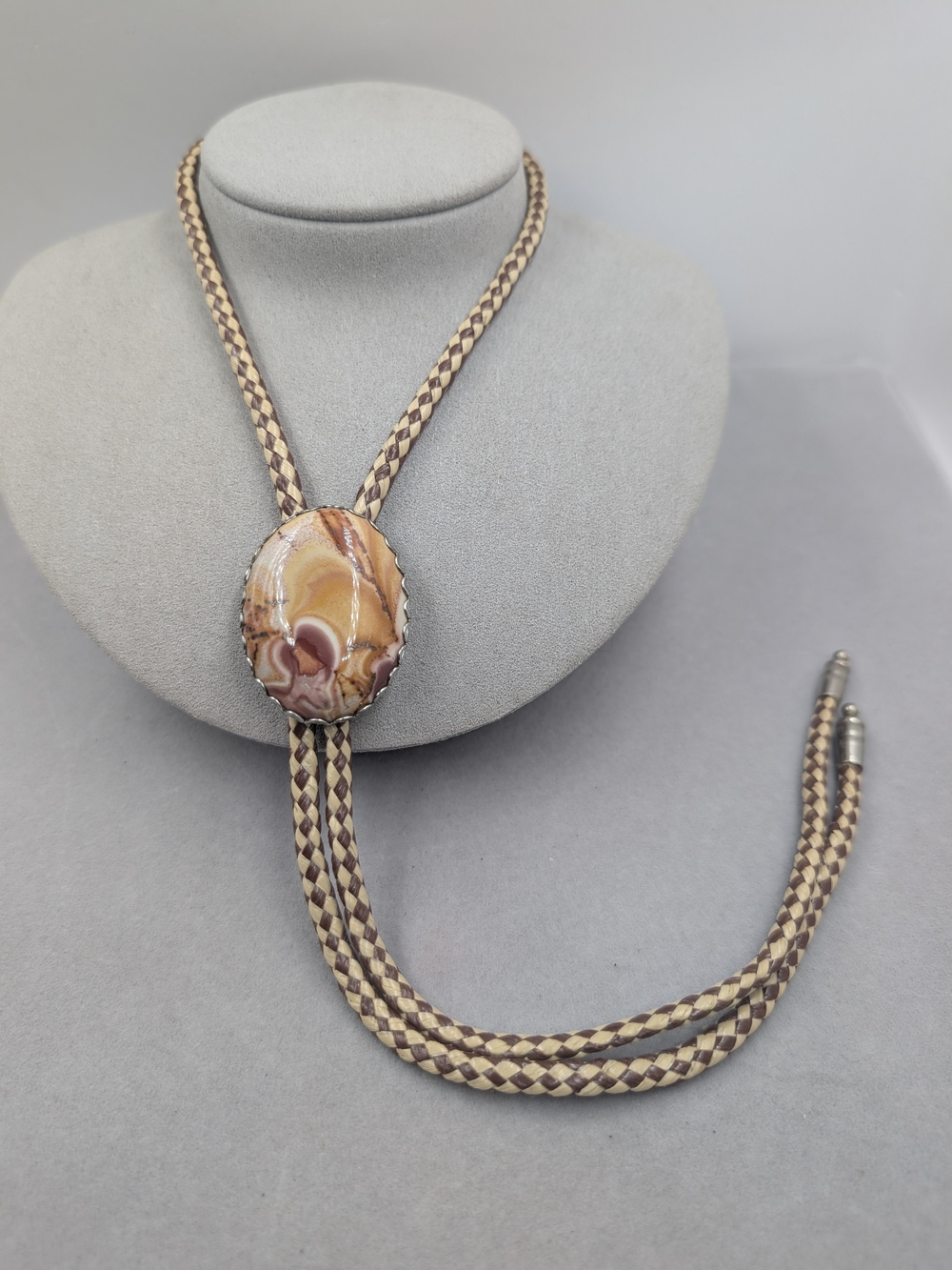 Vintage Banded Agate Bolo Tie Large Statement Stone Brown Cream Cord | 1217